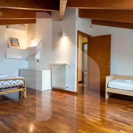Homiday - Palazzo Passerini Apartamento