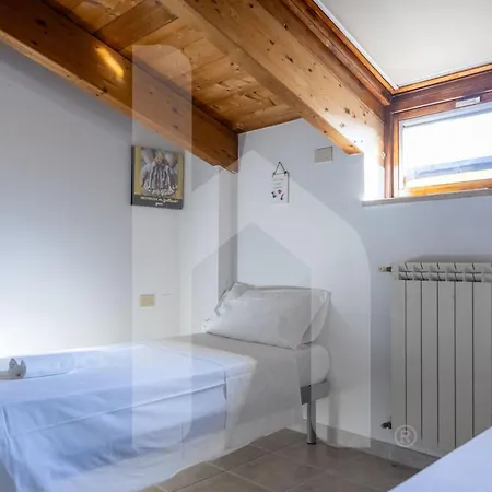 Apartment Homiday - Palazzo Passerini Pineto