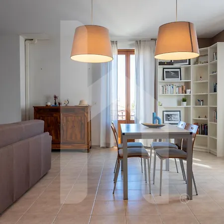 Homiday - Palazzo Passerini * Pineto